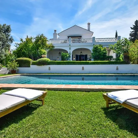 Spacious Andalusian-inspired With Scenic Views Marbella