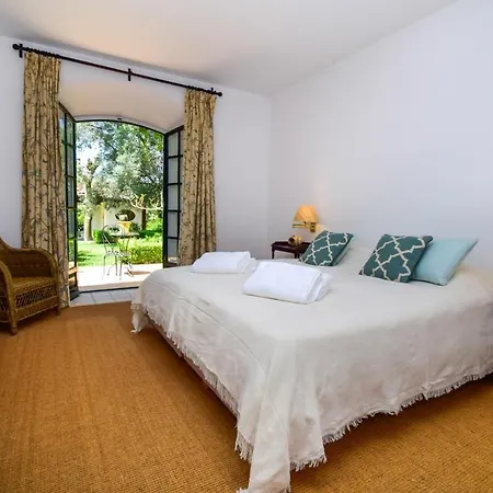 Spacious Andalusian-inspired With Scenic Views * Marbella